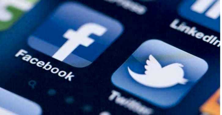 Facebook, Twitter